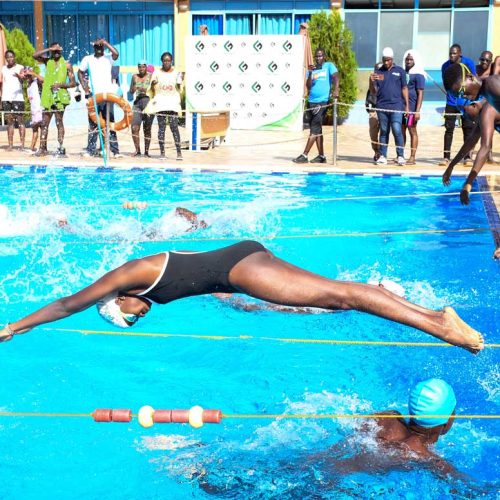 Swimming & Pool at Hotel Africana