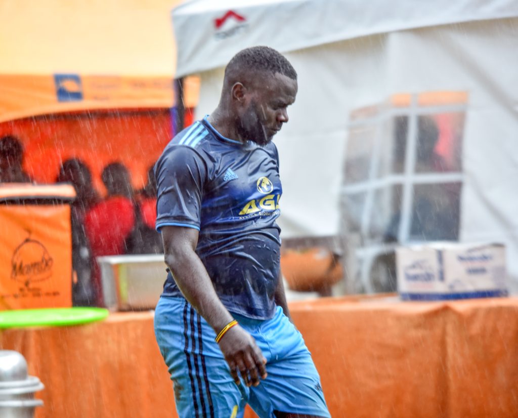 A player drenched during the 4th outing